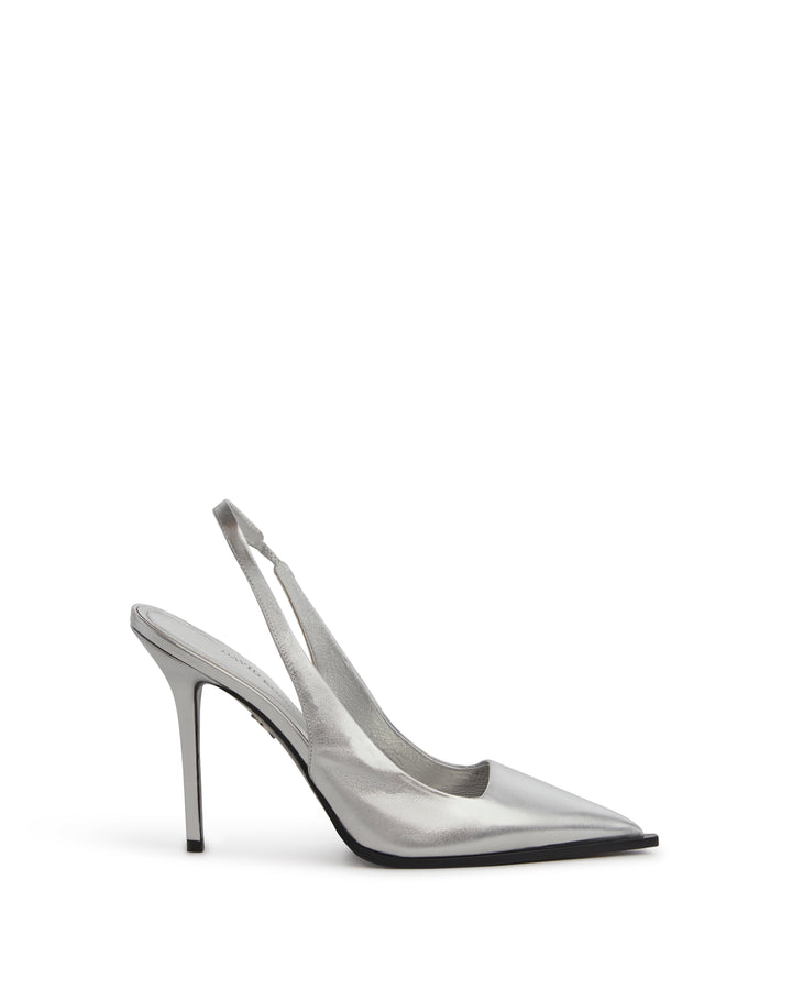 SLINGBACK LEATHER PUMPS IN SILVER