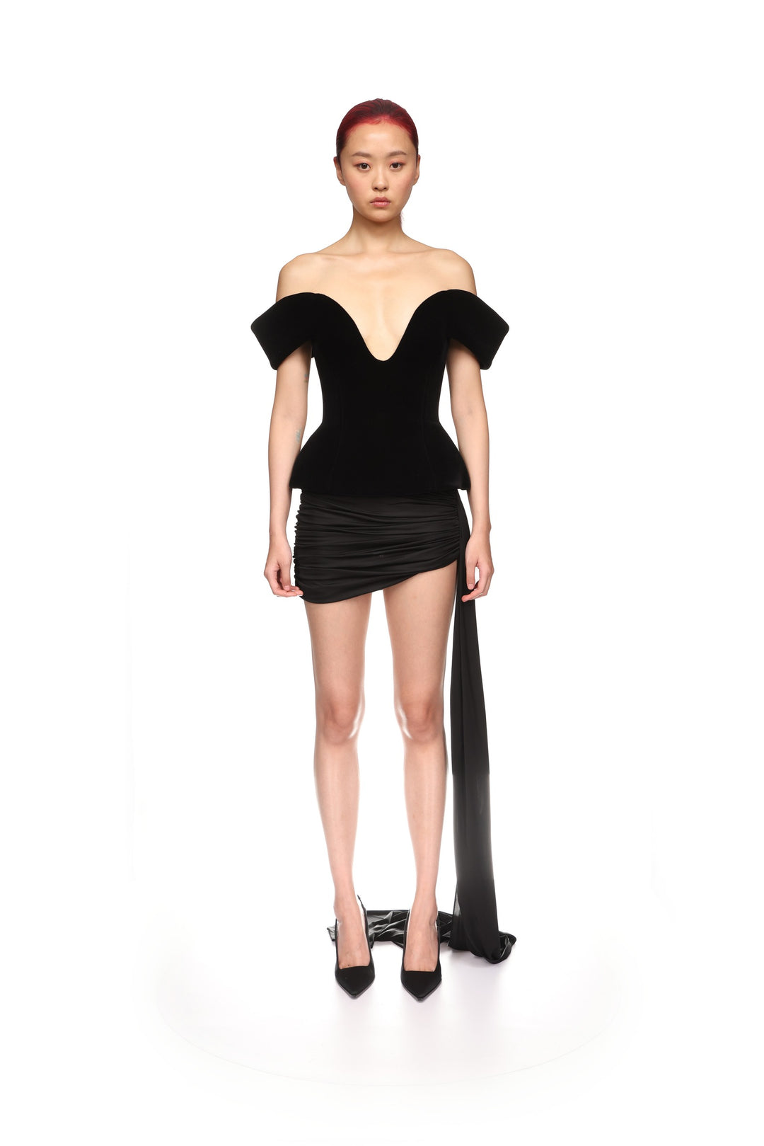 OFF THE SHOULDER VELVET TOP