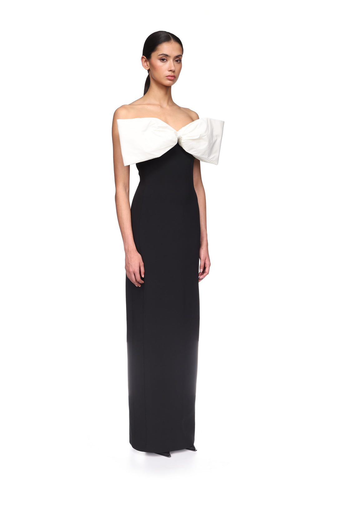 COLOUR CONTRAST BOW DETAIL GOWN