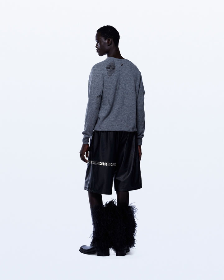 DISTRESSED FINE KNIT JUMPER IN BLACK