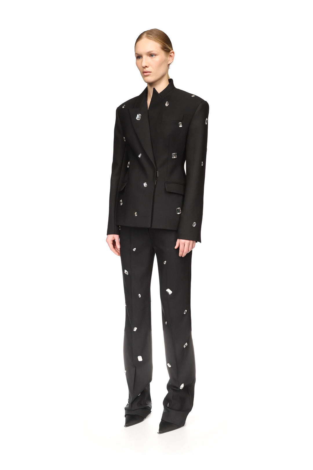 ALLOVER CRYSTAL EMBROIDERED TAILORED JACKET