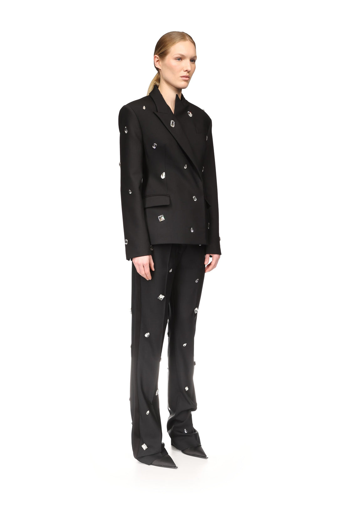 ALLOVER CRYSTAL EMBROIDERED TAILORED JACKET