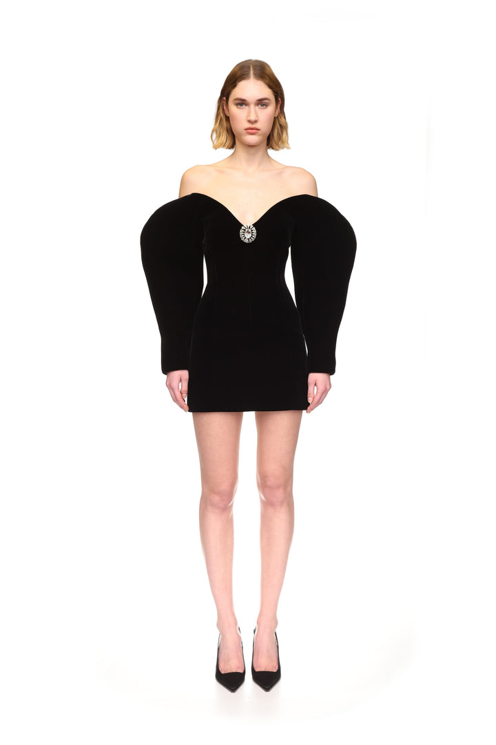 SCULPTURED SLEEVE & PENDANT MINI DRESS