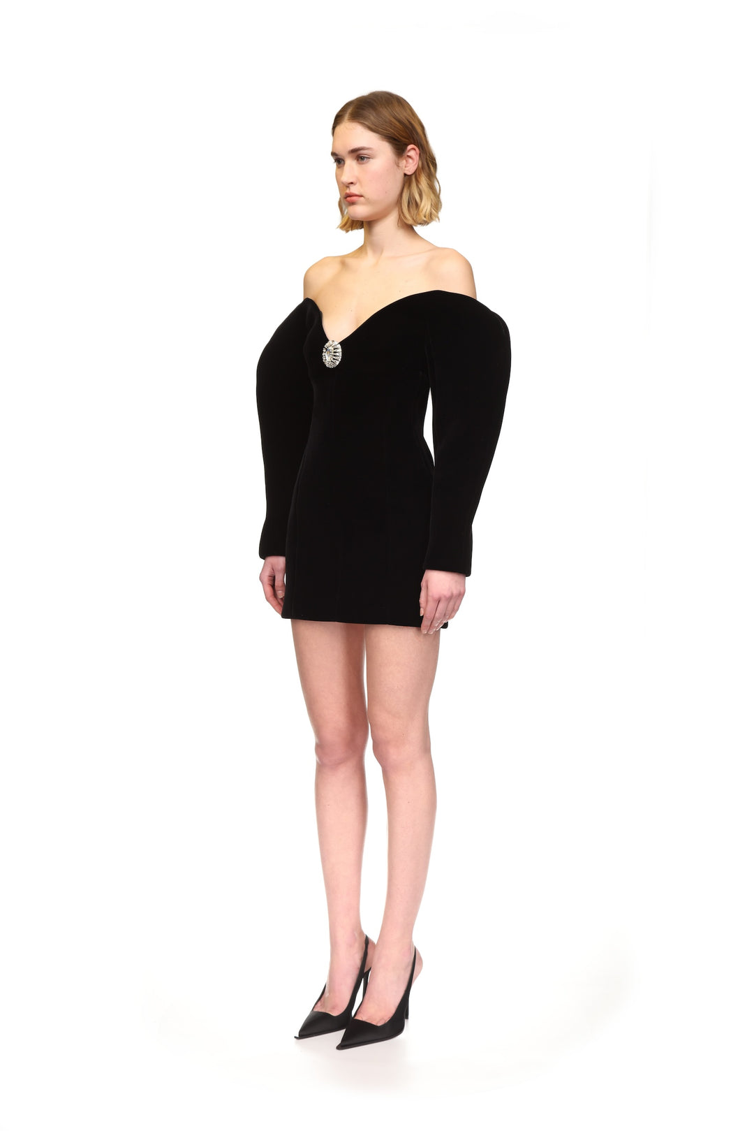 SCULPTURED SLEEVE & PENDANT MINI DRESS