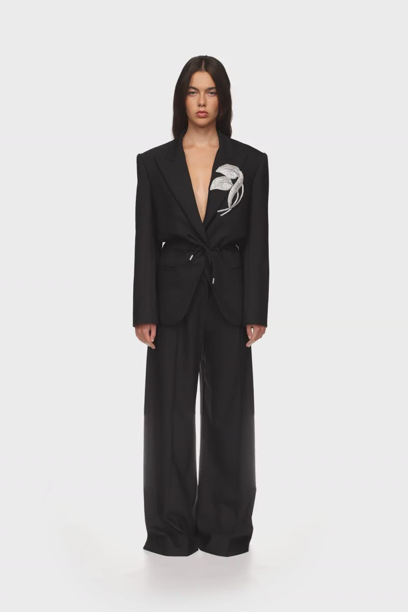CRYSTAL LEAF TIE WAIST JACKET IN BLACK
