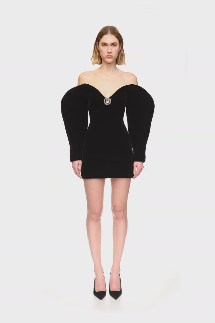 SCULPTURED SLEEVE & PENDANT MINI DRESS