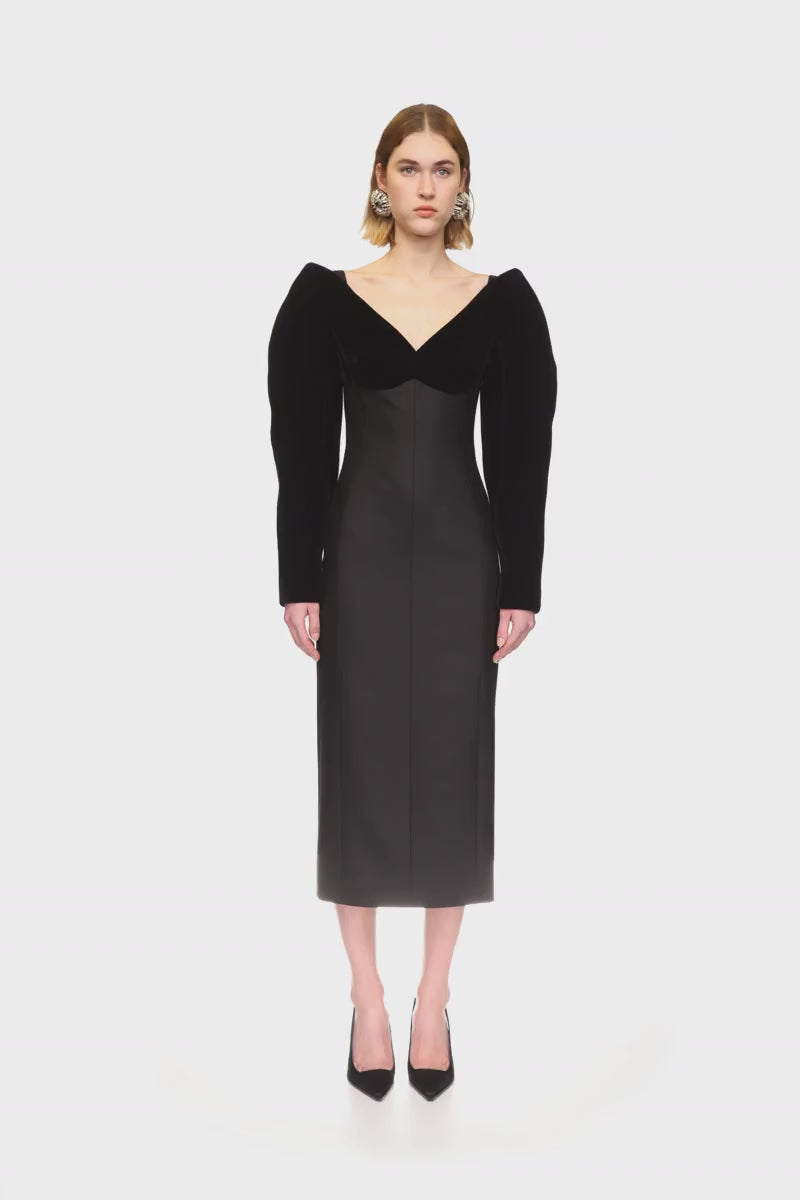 STRUCTURED SLEEVE MIDI DRESS