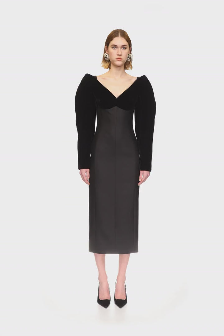 STRUCTURED SLEEVE MIDI DRESS