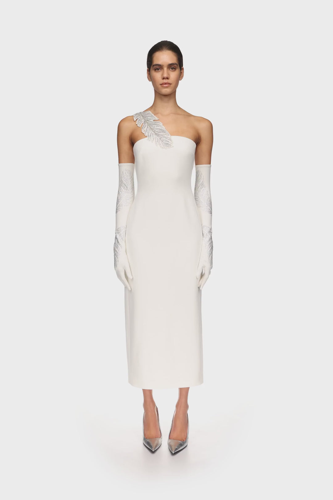 LONG CRYSTAL FEATHER GLOVES IN WHITE